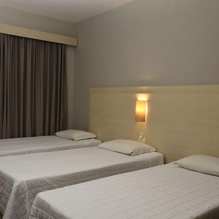 Golden Blue Hotel Лондріна Номер фото